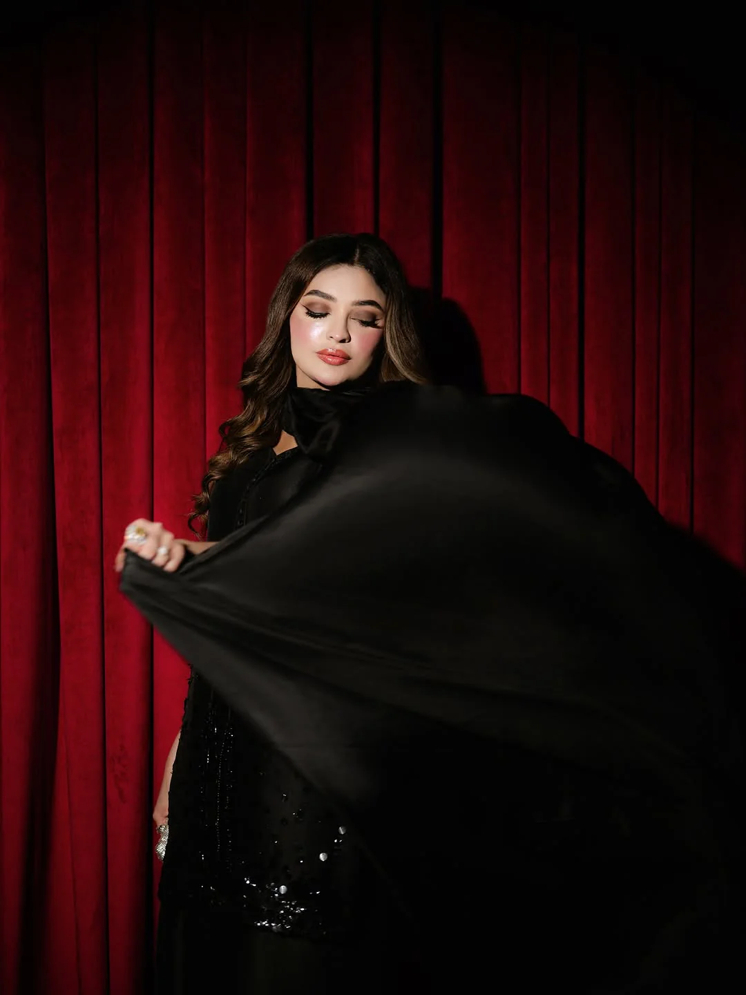 Diva Black - Image 5