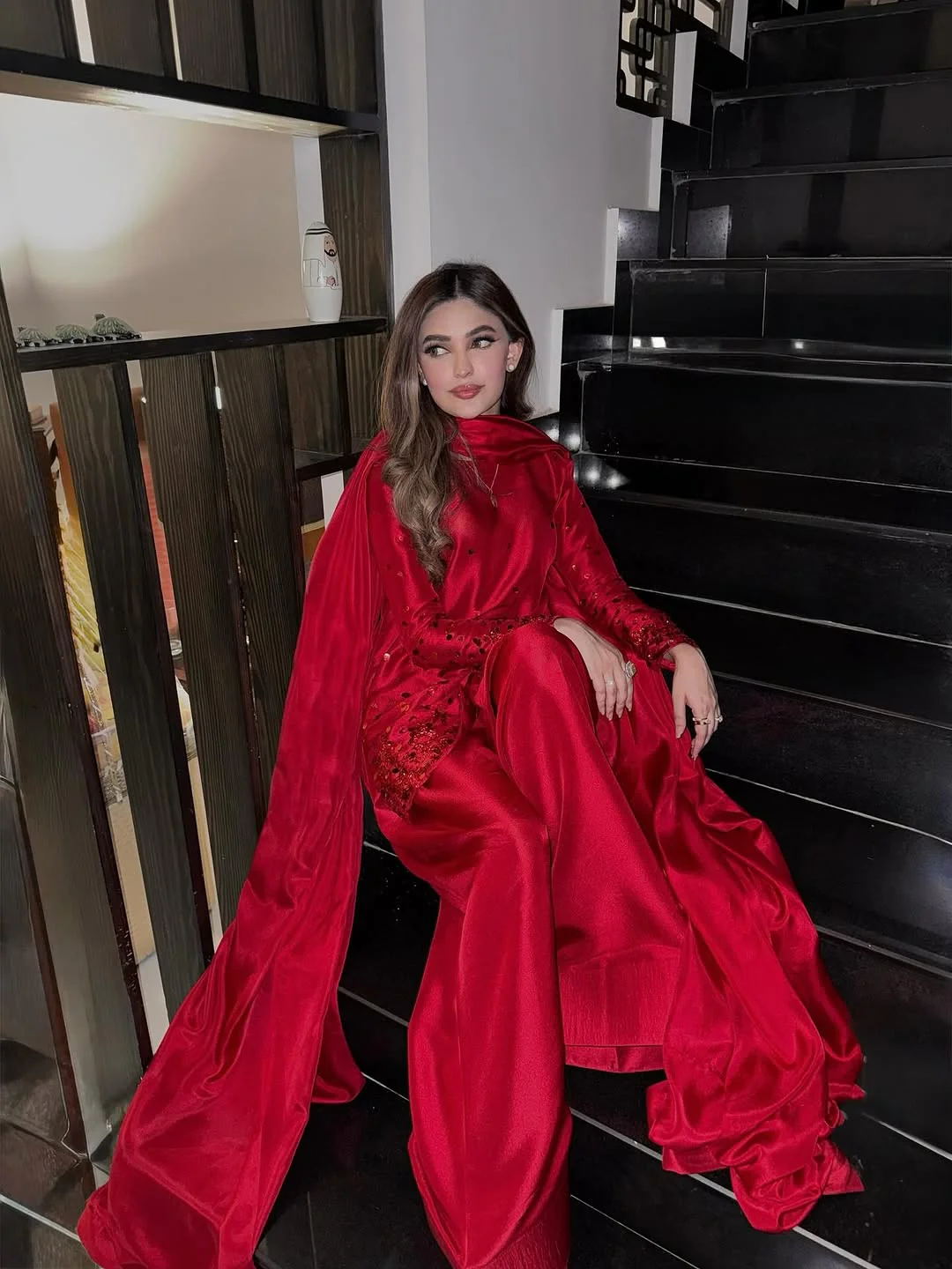 Diva Red - Image 6