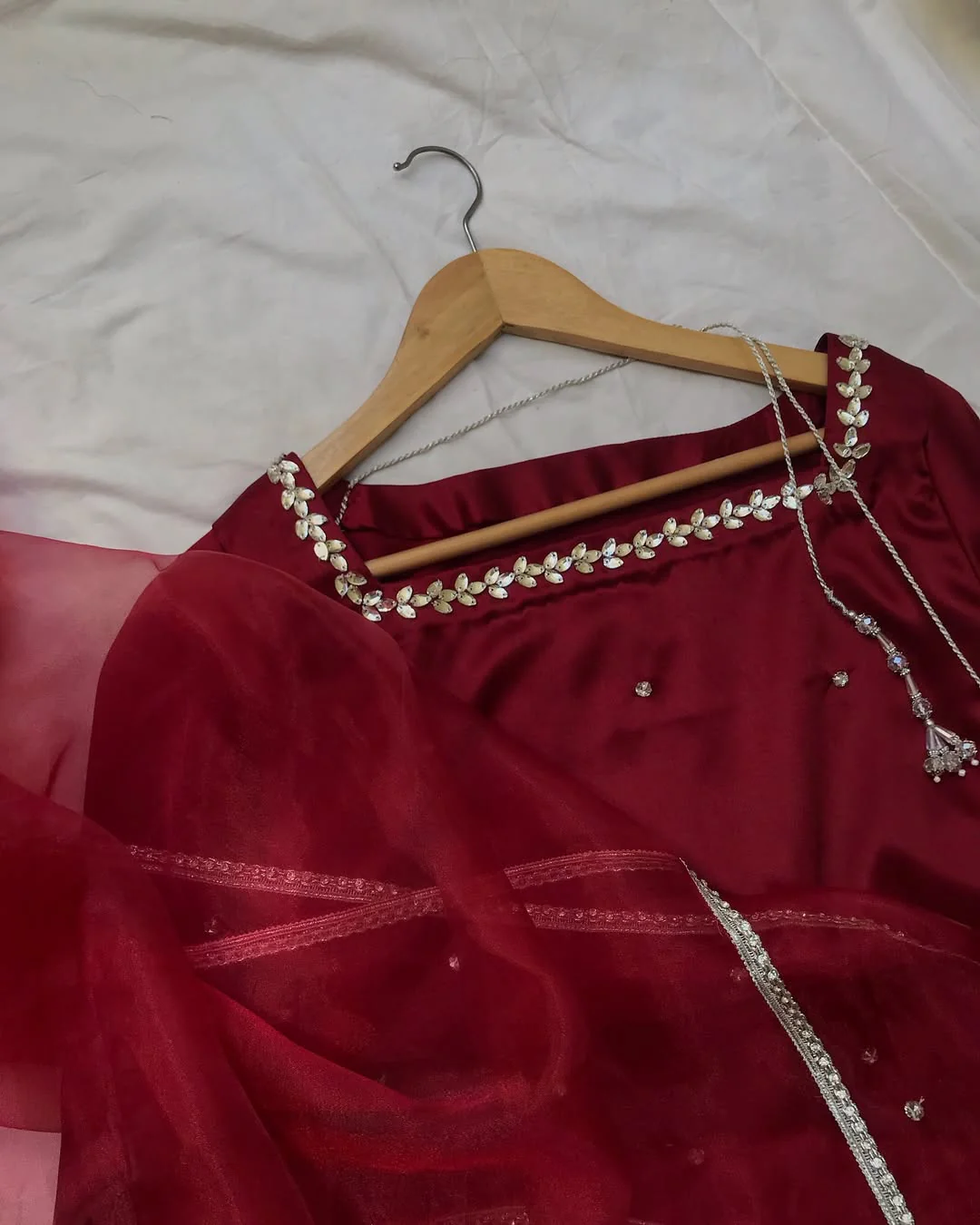 Noor - Image 2